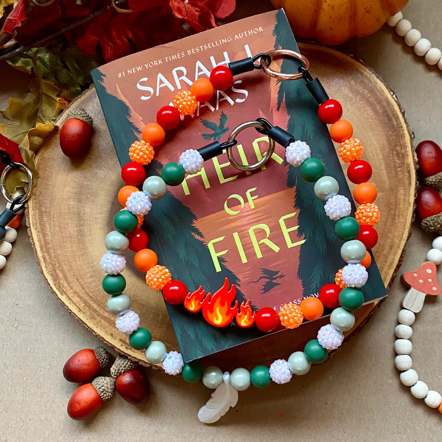 Throne of Glass-inspired silicone beaded dog collar made from durable, food-grade silicone – stylish and functional for everyday use or decorative wear, perfect for Sarah J. Maas fans and their pets.